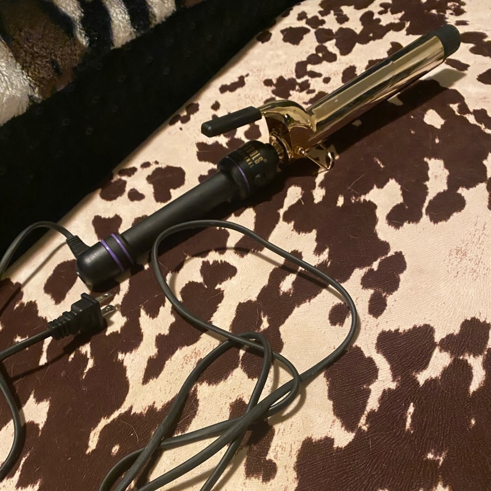 Hot tools extra long barrel curling iron